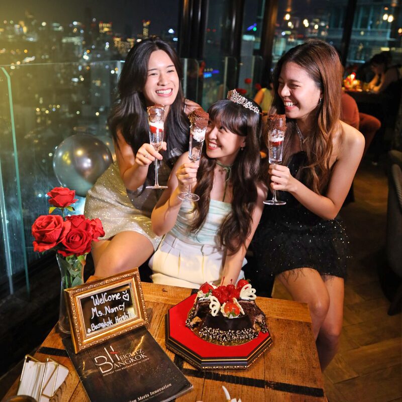 Celebrate birthday at Bangkok Heightz